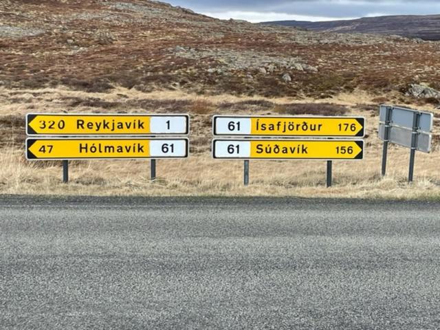 Dalamynni Villa Holmavik Luaran gambar